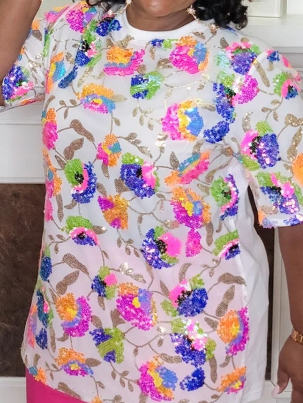 Like New Floral Sequin Embellished T-shirt